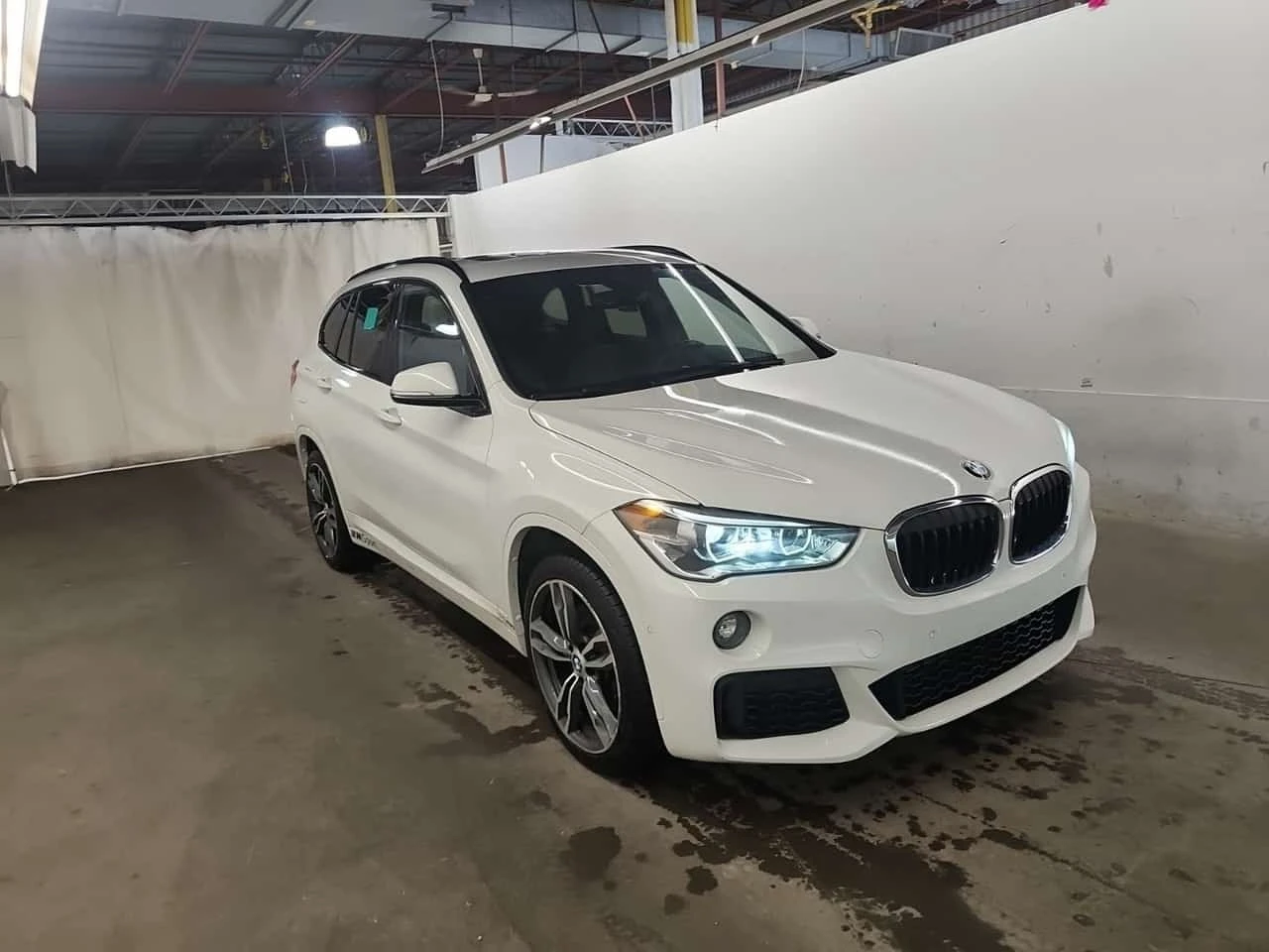 BMW X1 XDRIVE28I* ����� �-�����* HUD* HAR/KAR* PANO*  | Mobile.bg � ����������� 2