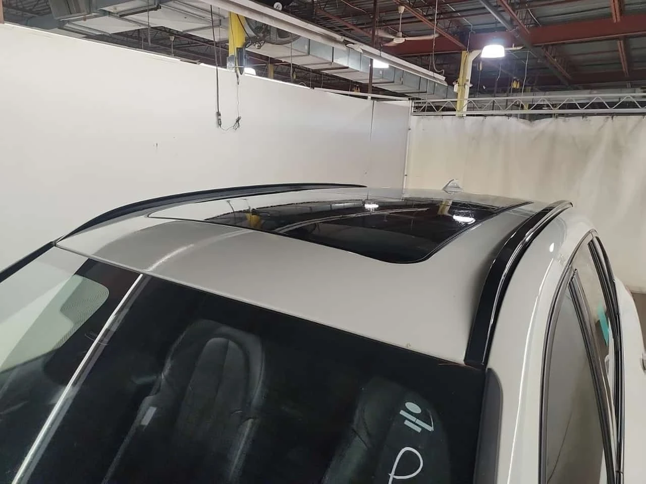 BMW X1 XDRIVE28I* ����� �-�����* HUD* HAR/KAR* PANO*  | Mobile.bg � ����������� 7