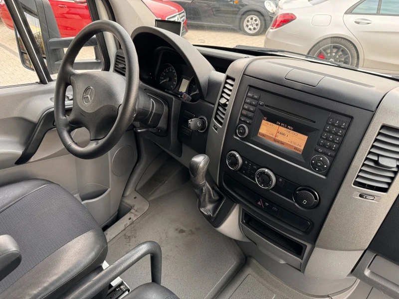 Mercedes-Benz Sprinter 516CDI 3,5т. 4,37м. Клима 2 щори , снимка 9 - Бусове и автобуси - 44780822