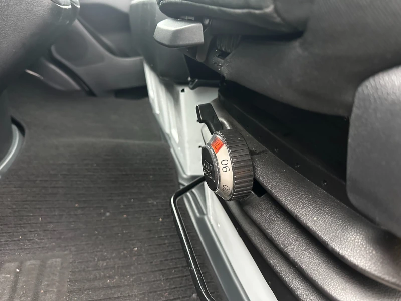 Mercedes-Benz Sprinter 316 klimatronik/navi/kamera/full, снимка 9 - Бусове и автобуси - 53293927