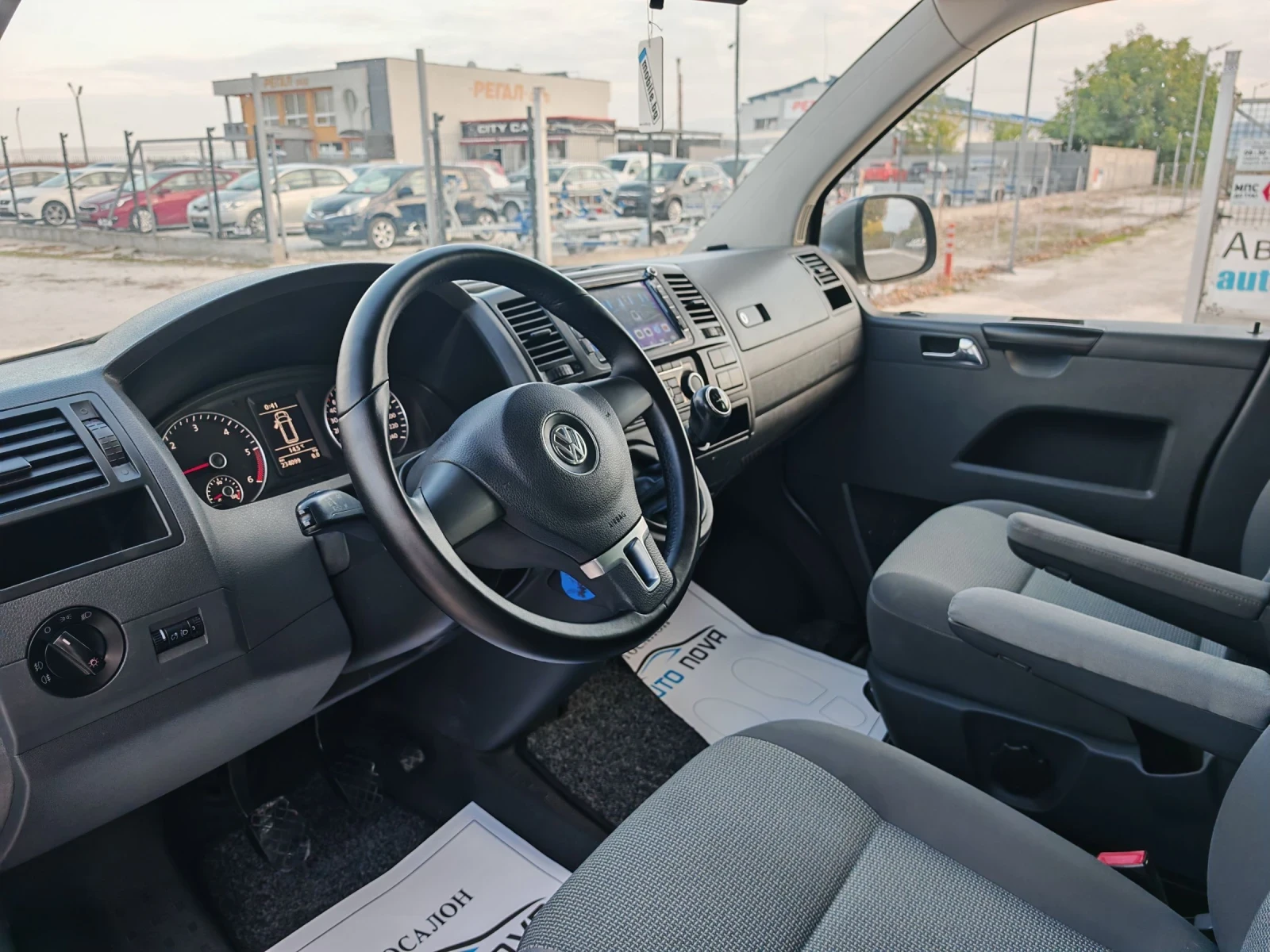 VW Caravelle 2.0 140 К.С. 8 МЕСТА!4MOTION! РЕГИСТРАЦИЯ! - изображение 8