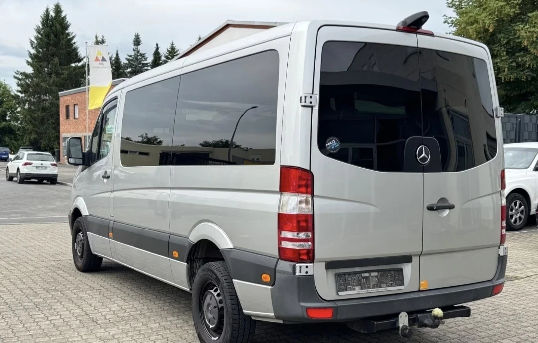 Mercedes-Benz Sprinter 319 8+ 1* места* КЛИМАТРОНИК* , снимка 6 - Бусове и автобуси - 54948175