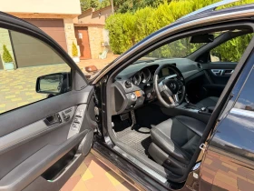 Mercedes-Benz C 300 AMG pack 4Matic, снимка 11
