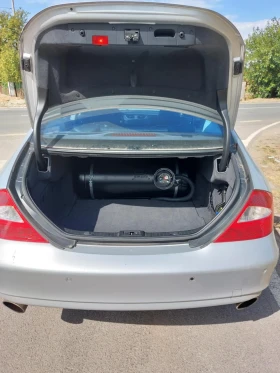 Обява за продажба на Mercedes-Benz CLS 500 ~18 700 лв. - изображение 4