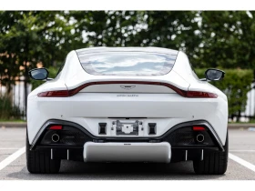 Aston Martin V8 Vantage TWIN TURBO COUPE/ АВТОКРЕДИТИРАНЕ, снимка 4