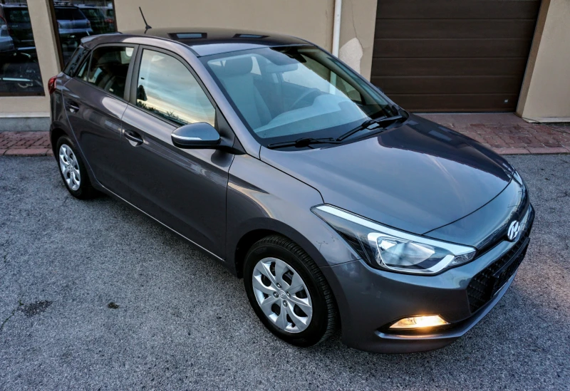 Hyundai I20 1.2i CLASSIC, снимка 2 - Автомобили и джипове - 16735770