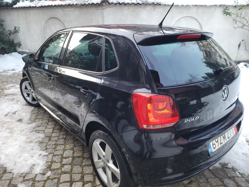 VW Polo, снимка 4 - Автомобили и джипове - 48782774