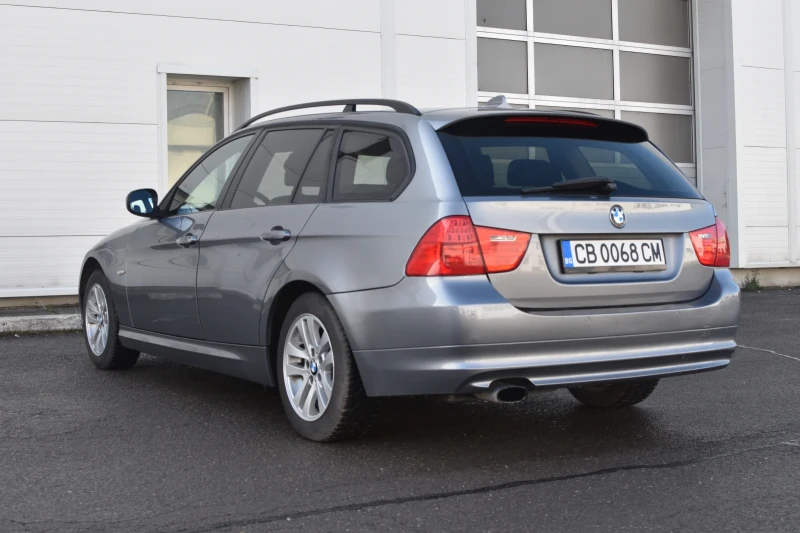 BMW 318 318i, снимка 8 - Автомобили и джипове - 48825239