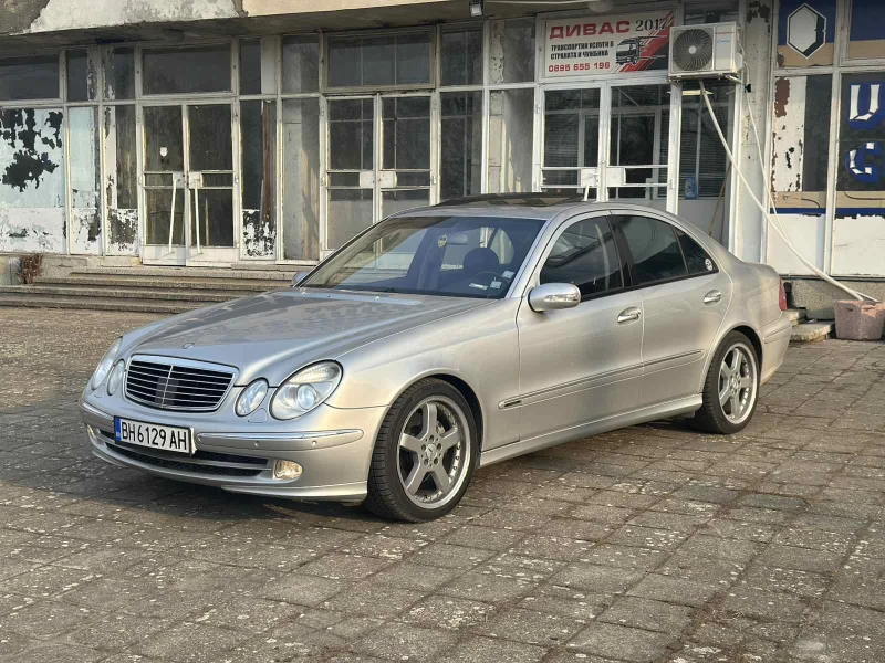 Mercedes-Benz E 500, снимка 5 - Автомобили и джипове - 49304357