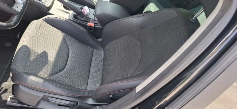 Seat Leon 2.00 d   184кс. FR, снимка 7 - Автомобили и джипове - 53224196