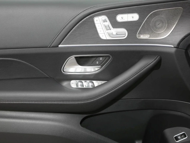 Mercedes-Benz GLE 450 d* 4M* AMG* PANO* DISTR* HEAD-UP* NIGHT* 360CAM* , снимка 5 - Автомобили и джипове - 52064439