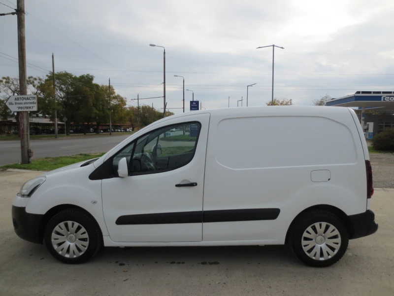 Citroen Berlingo 1.6 HDI , снимка 8 - Автомобили и джипове - 52292707