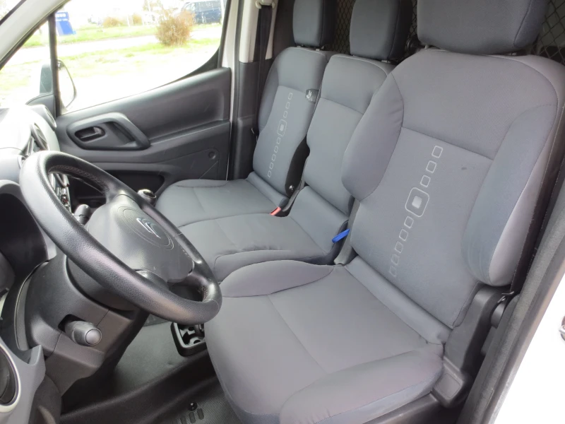 Citroen Berlingo 1.6 HDI , снимка 10 - Автомобили и джипове - 52292707
