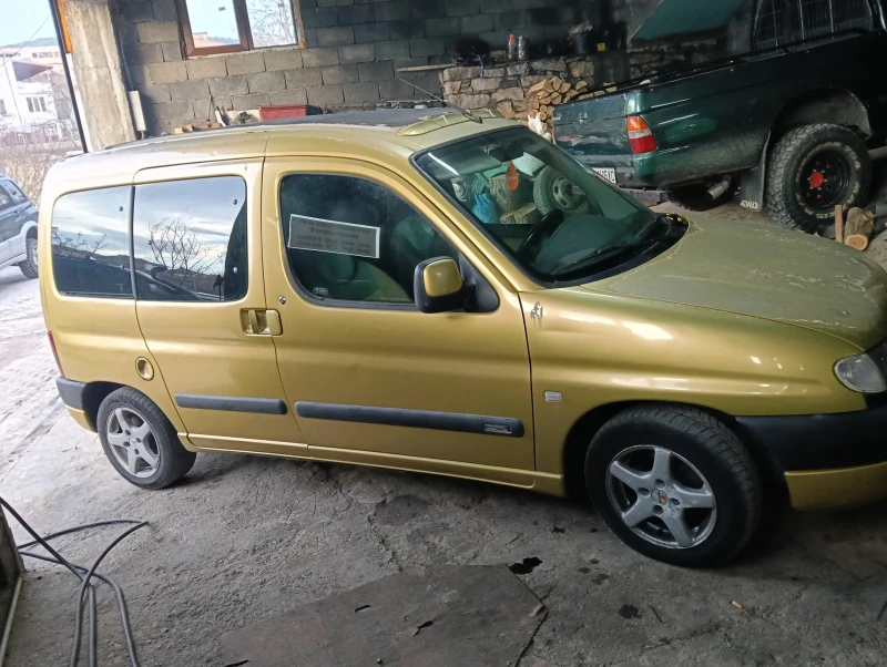 Citroen Berlingo, снимка 3 - Автомобили и джипове - 52552800