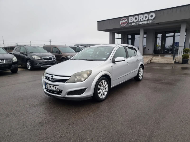 Opel Astra 1.7CDTI, снимка 3 - Автомобили и джипове - 53041221