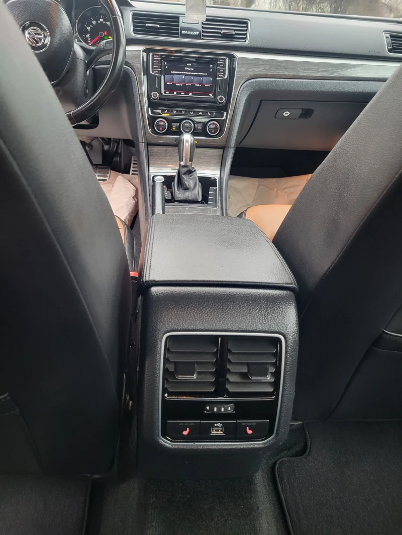 VW Passat SEL  TSI, снимка 7 - Автомобили и джипове - 53454321