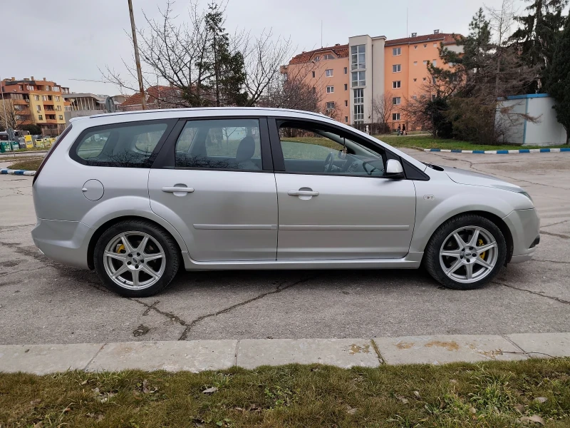 Ford Focus 1.8 TDCi, снимка 2 - Автомобили и джипове - 53589510
