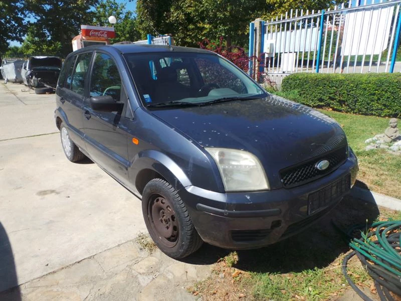 Ford Fusion 1.4 16v, снимка 2 - Автомобили и джипове - 47850417