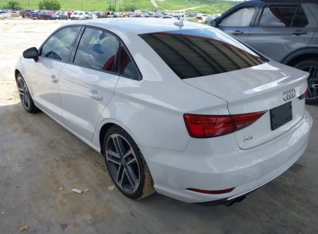 Audi A3 Premium, клип двигател, TECH PREMIUM - изображение 3