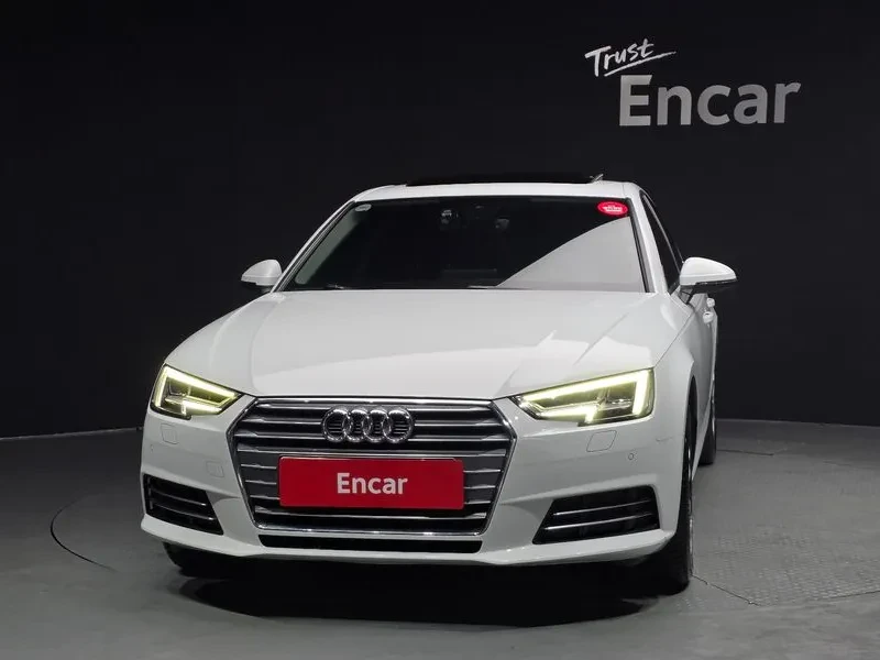 Audi A4 2.0 TDI, снимка 3 - Автомобили и джипове - 54144424