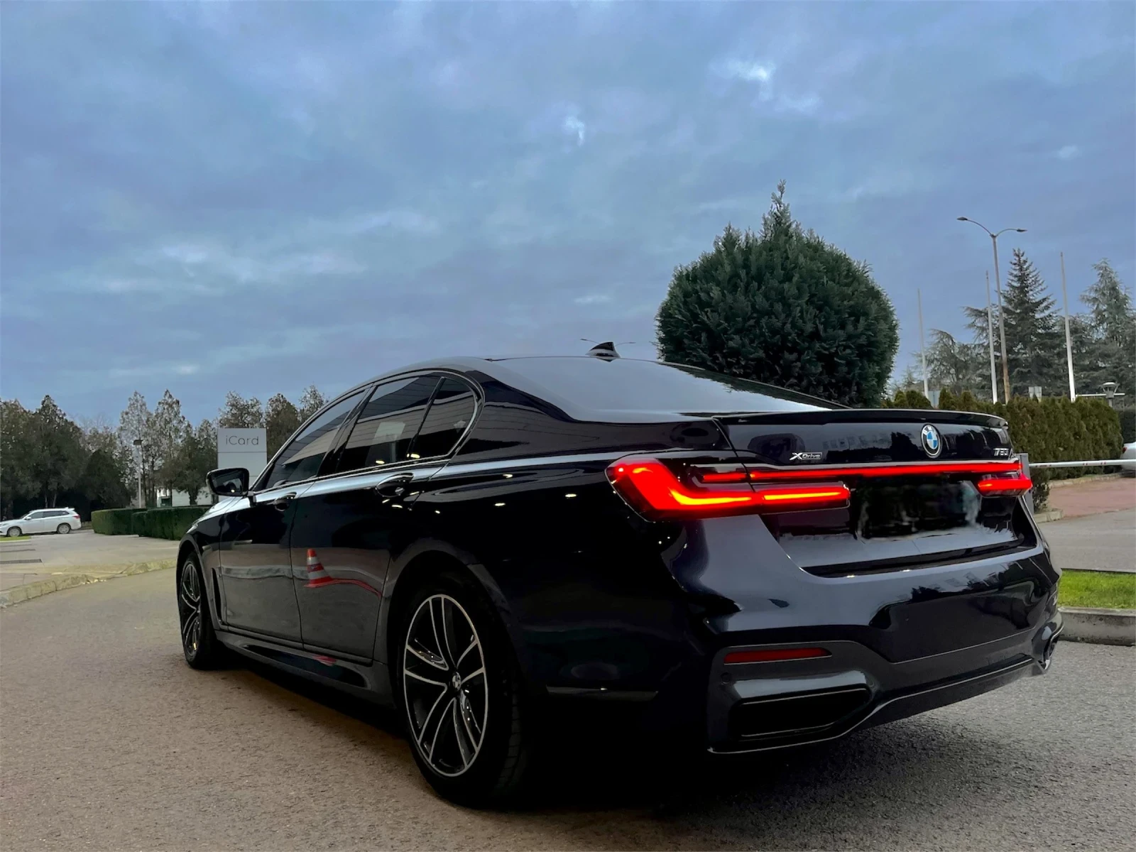 BMW 750 750I XDRIVE - изображение 6