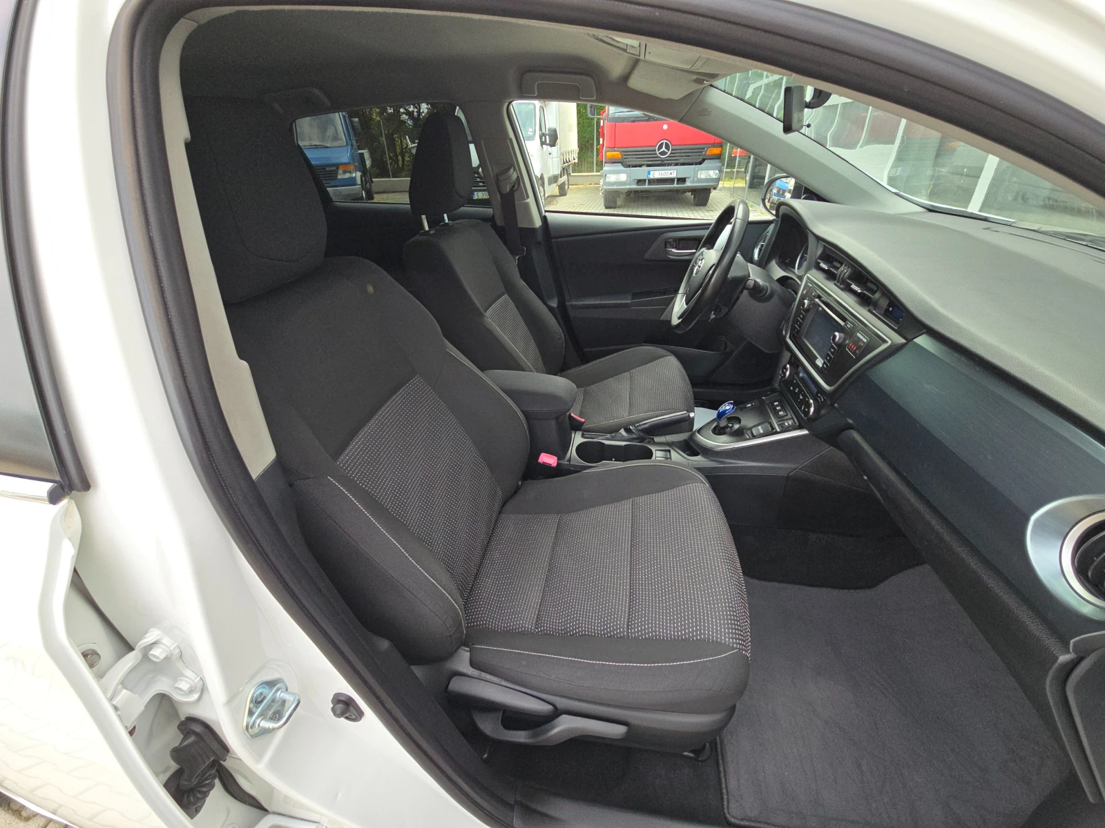 Toyota Auris 1.8 HYBRID!!KAME!! | Mobile.bg   17