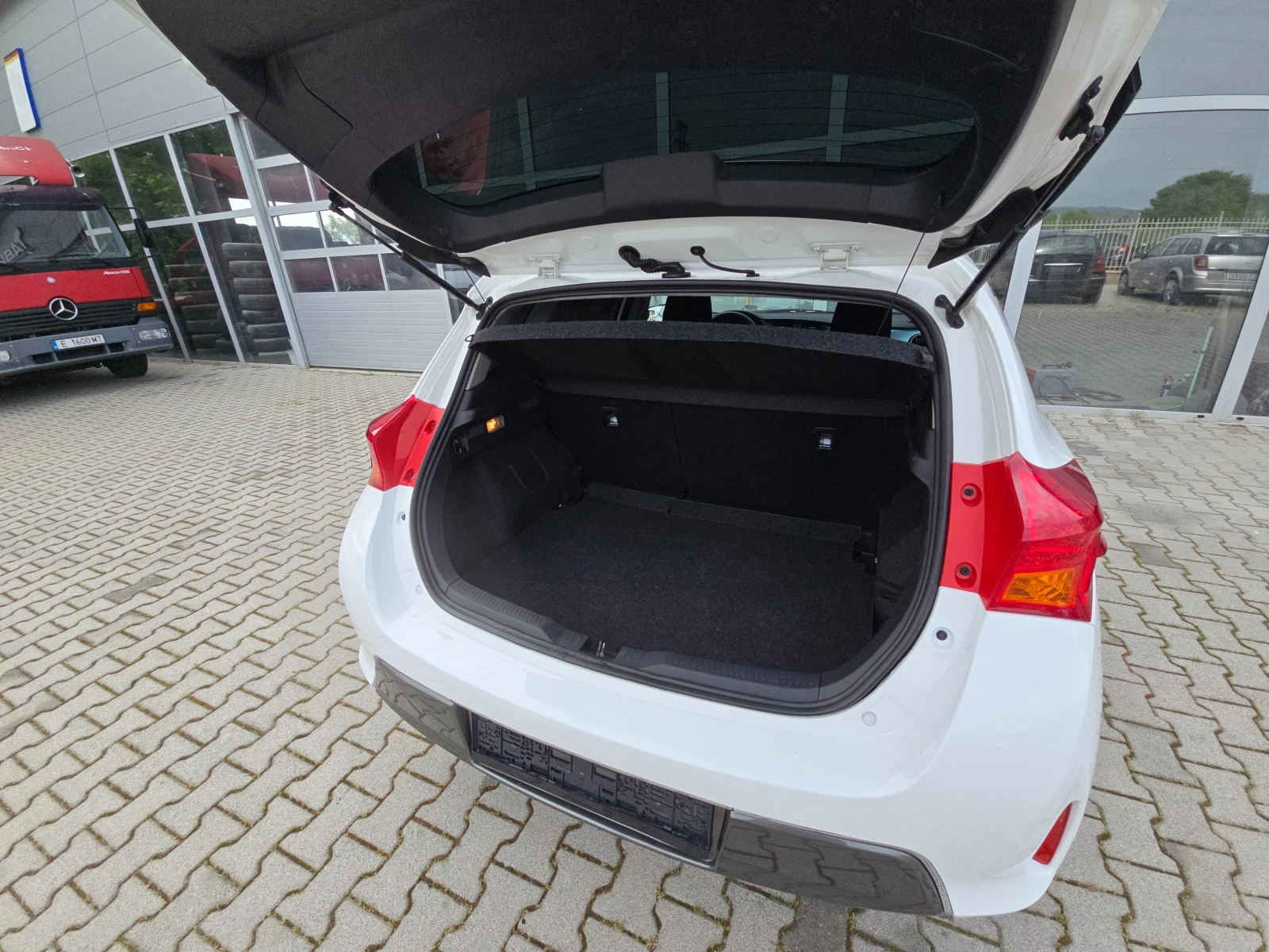 Toyota Auris 1.8 HYBRID!!KAME!! | Mobile.bg   15