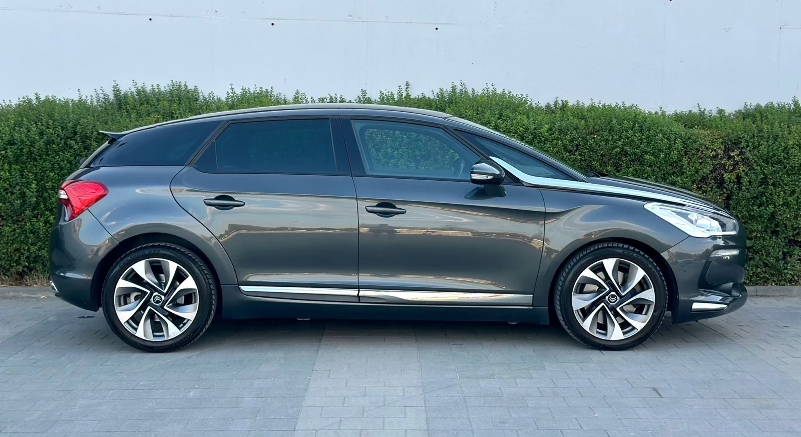 Citroen DS5 2.0 HDI 180 Automatic - изображение 6