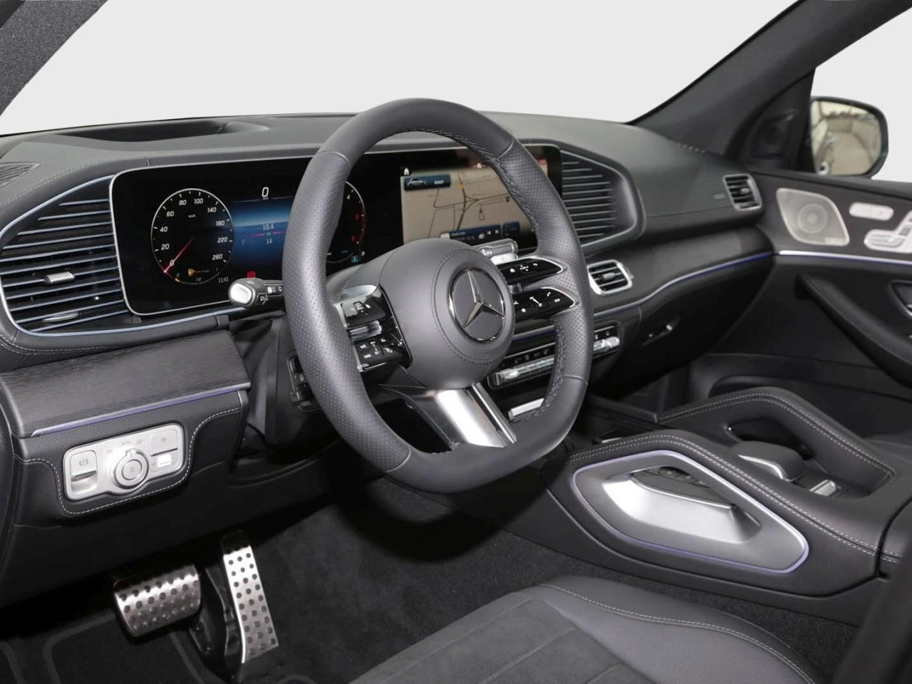 Mercedes-Benz GLE 450 d* 4M* AMG* PANO* DISTR* HEAD-UP* NIGHT* 360CAM*  - изображение 6