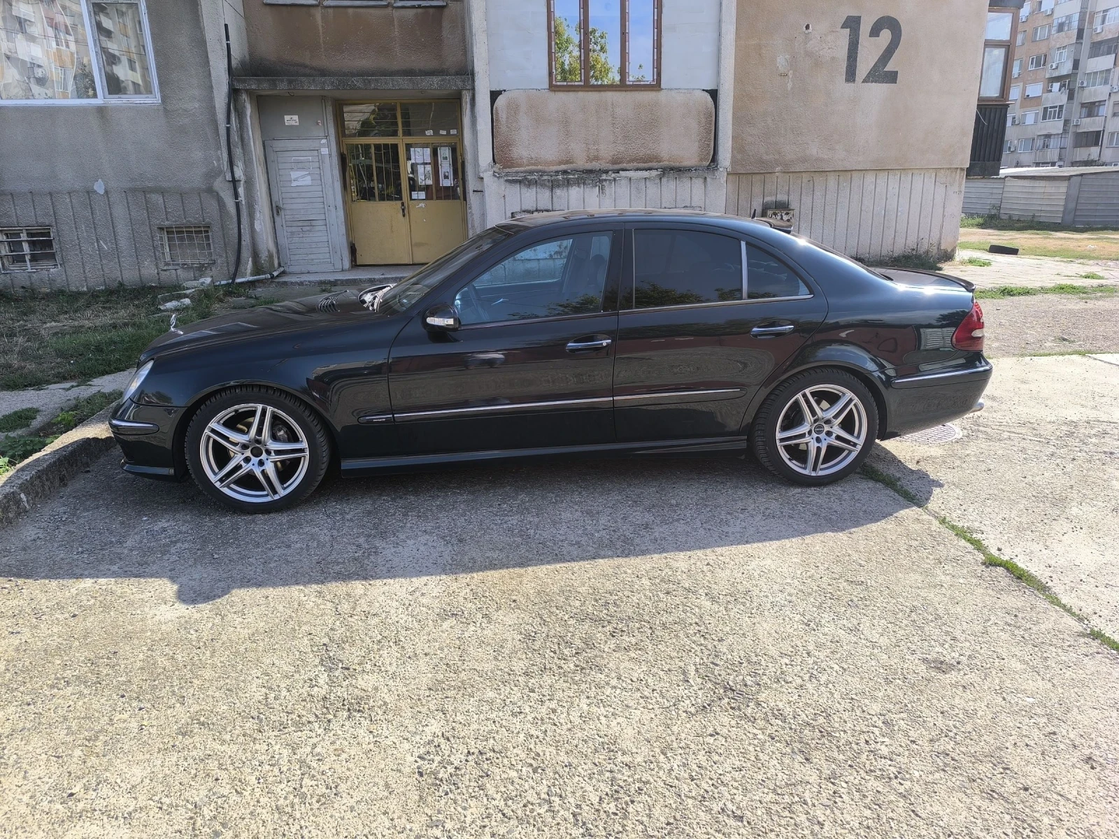 Mercedes-Benz E 320  - изображение 7