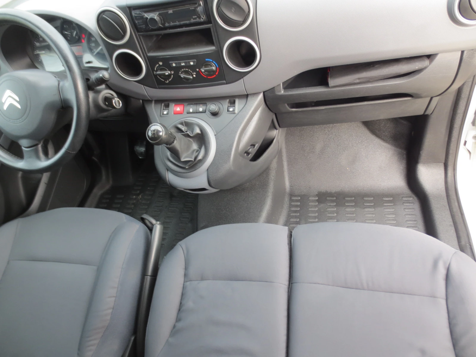 Citroen Berlingo 1.6 HDI  | Mobile.bg   12