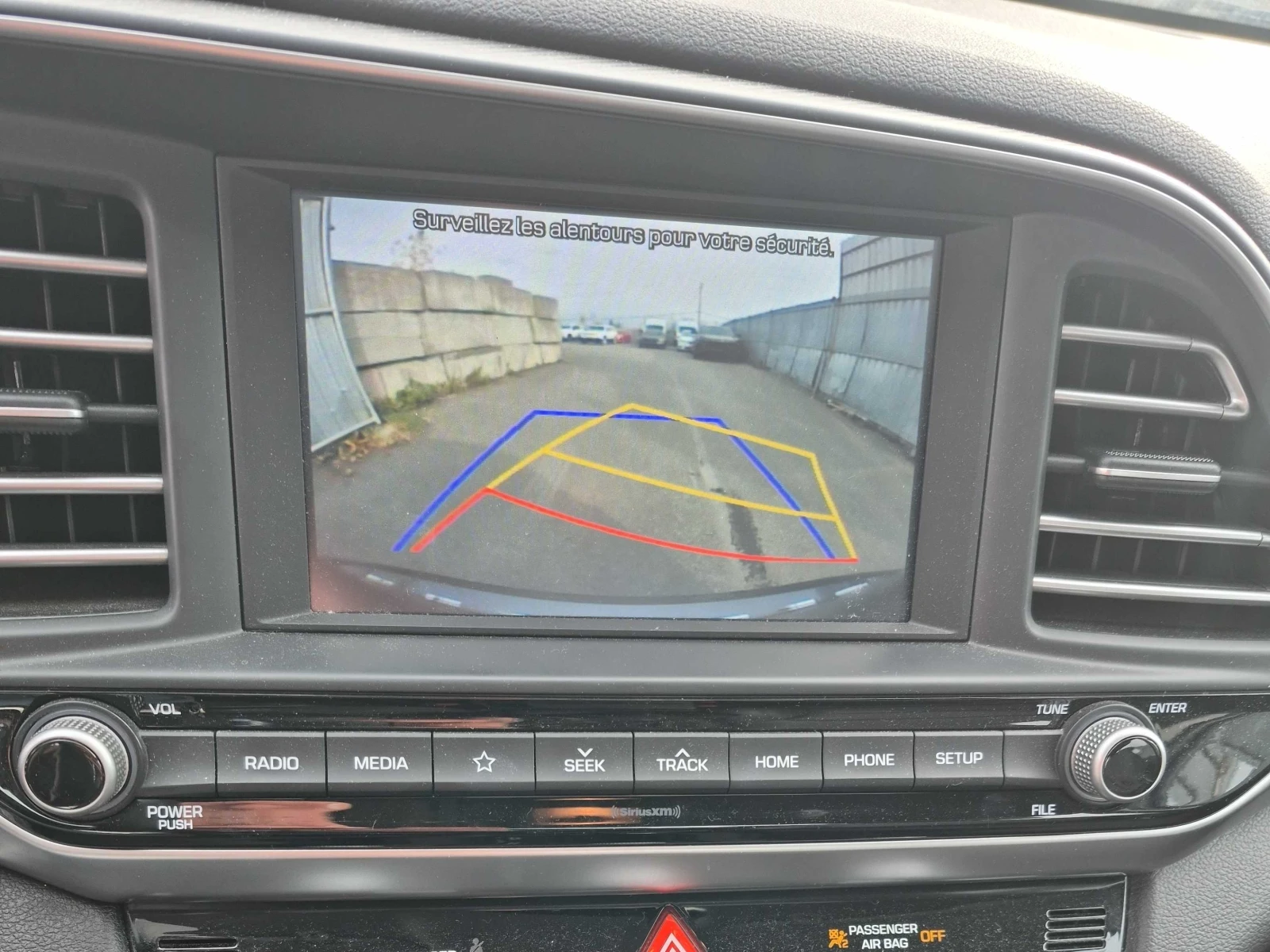 Hyundai Elantra * CARFAX *    | Mobile.bg   9