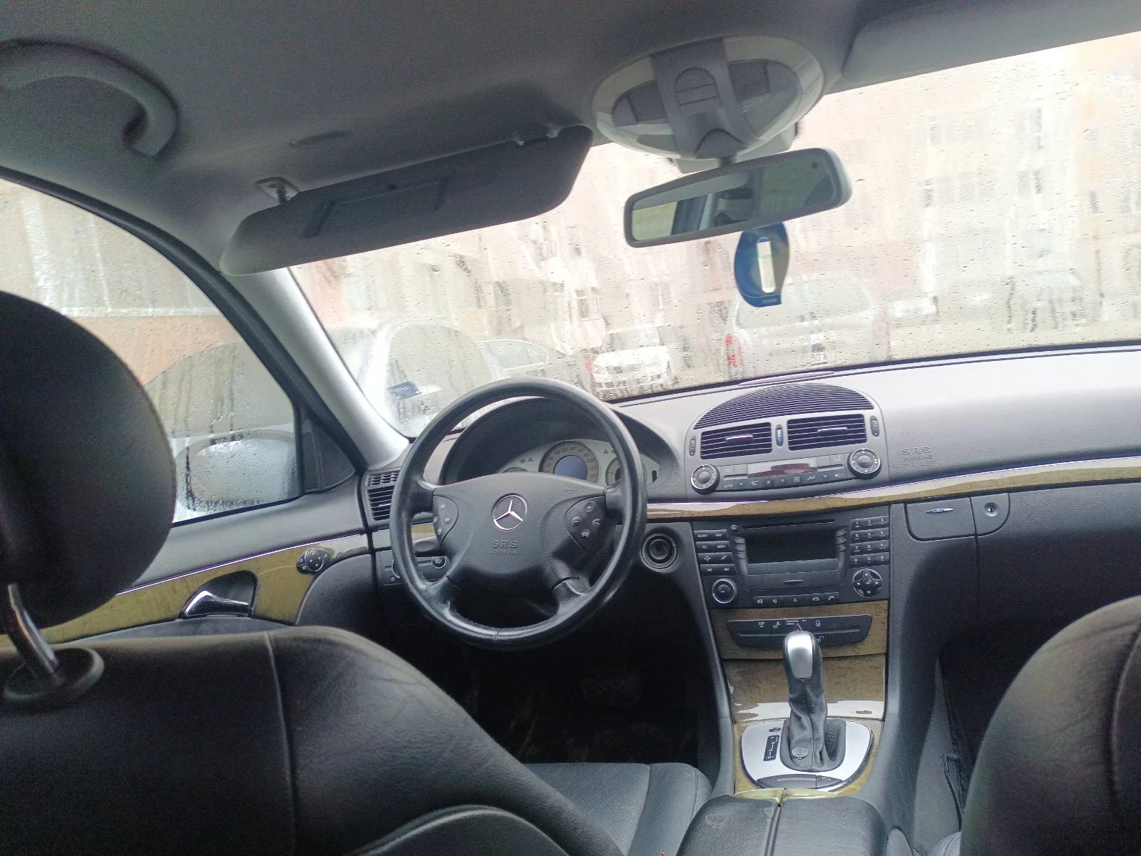 Mercedes-Benz 220  - изображение 4