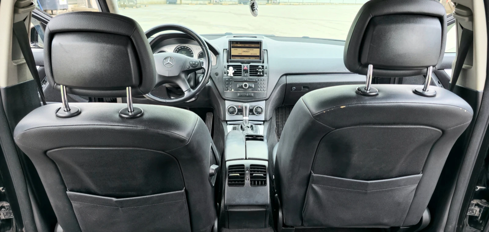 Mercedes-Benz C 320, снимка 7 - Автомобили и джипове - 54010339