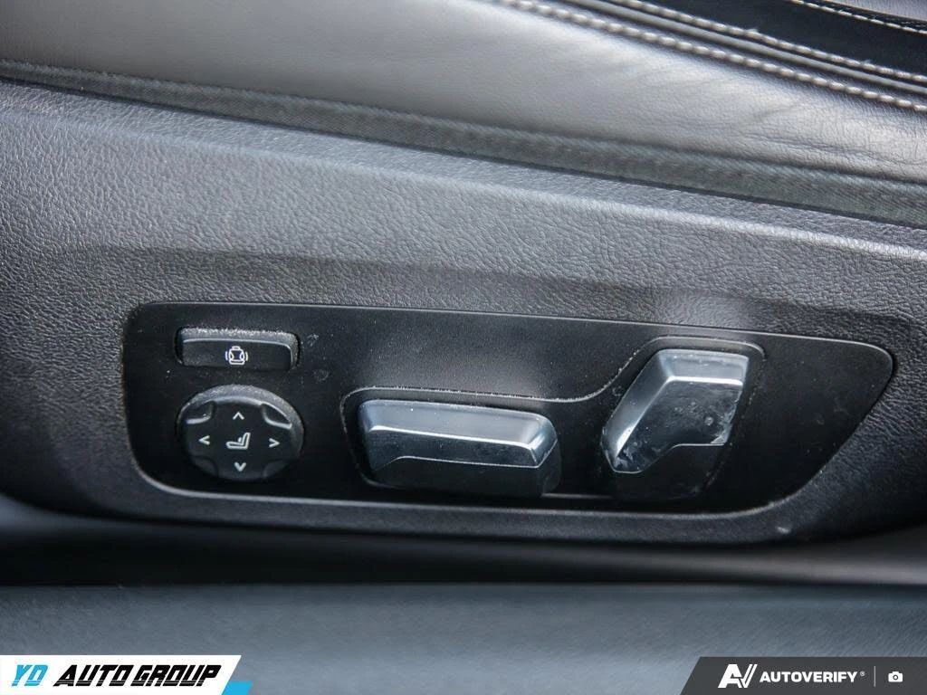 BMW 850 i xDrive Coupe AWD, снимка 17 - Автомобили и джипове - 54256691