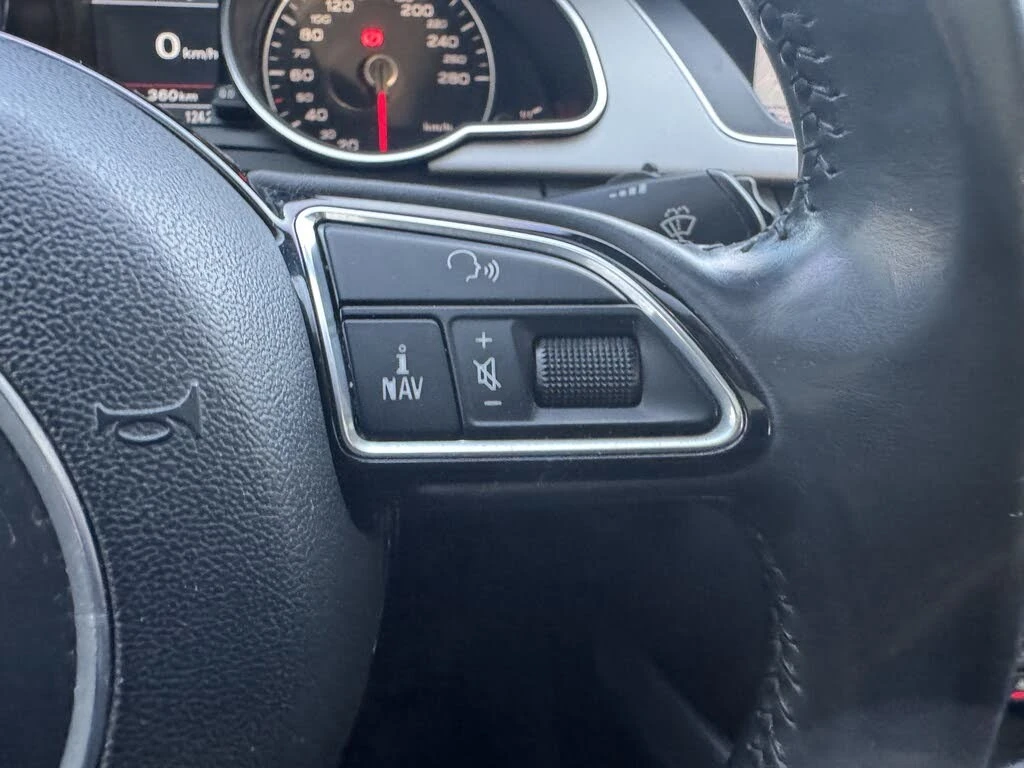 Audi A5 2.0T* Premium Plus* АвтоКредит* (ЦЕНА ДО БГ), снимка 13 - Автомобили и джипове - 54417414