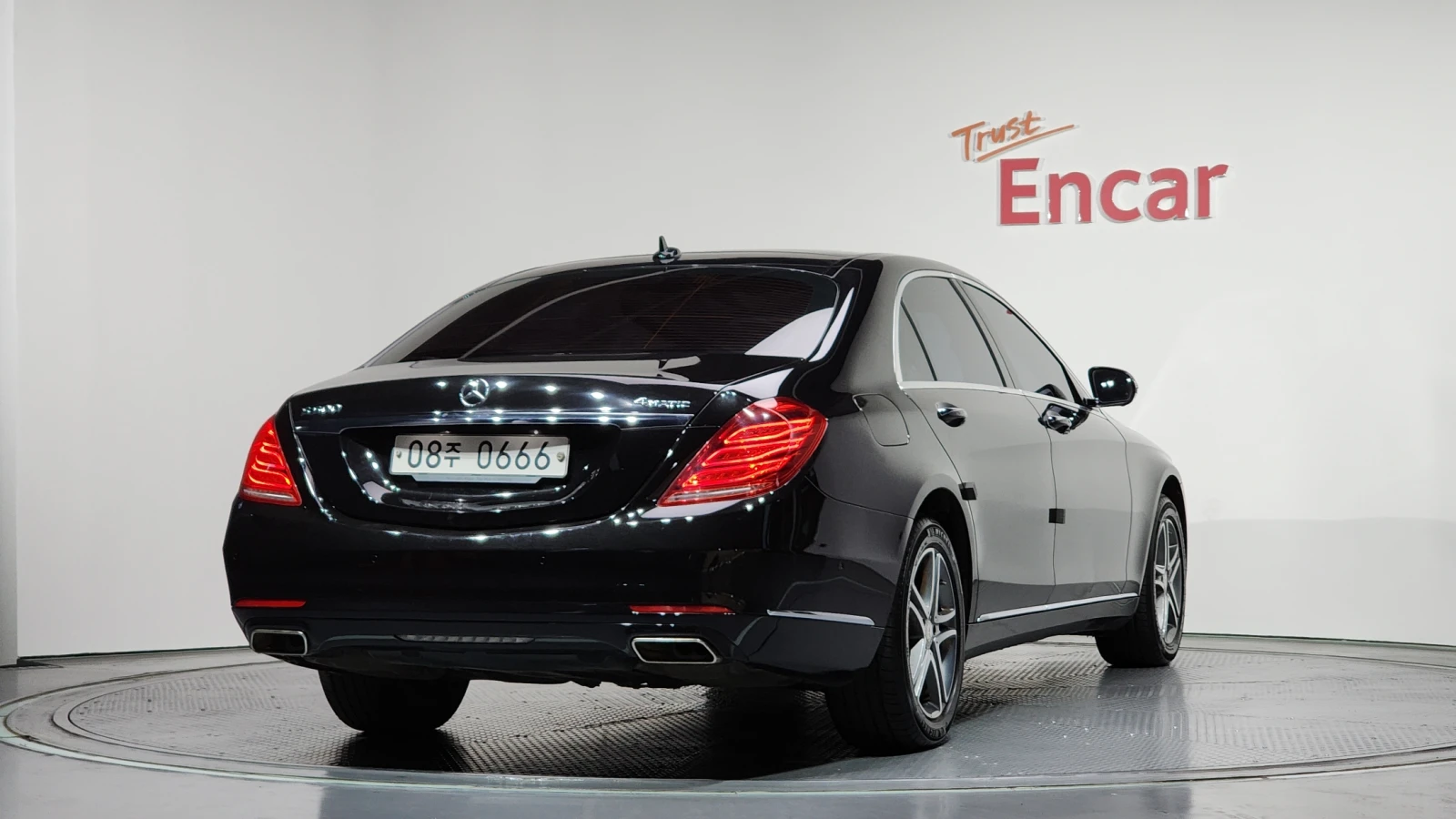 Mercedes-Benz S 450 DIS* BURM* 360* TV* Massage* , снимка 2 - Автомобили и джипове - 54697490