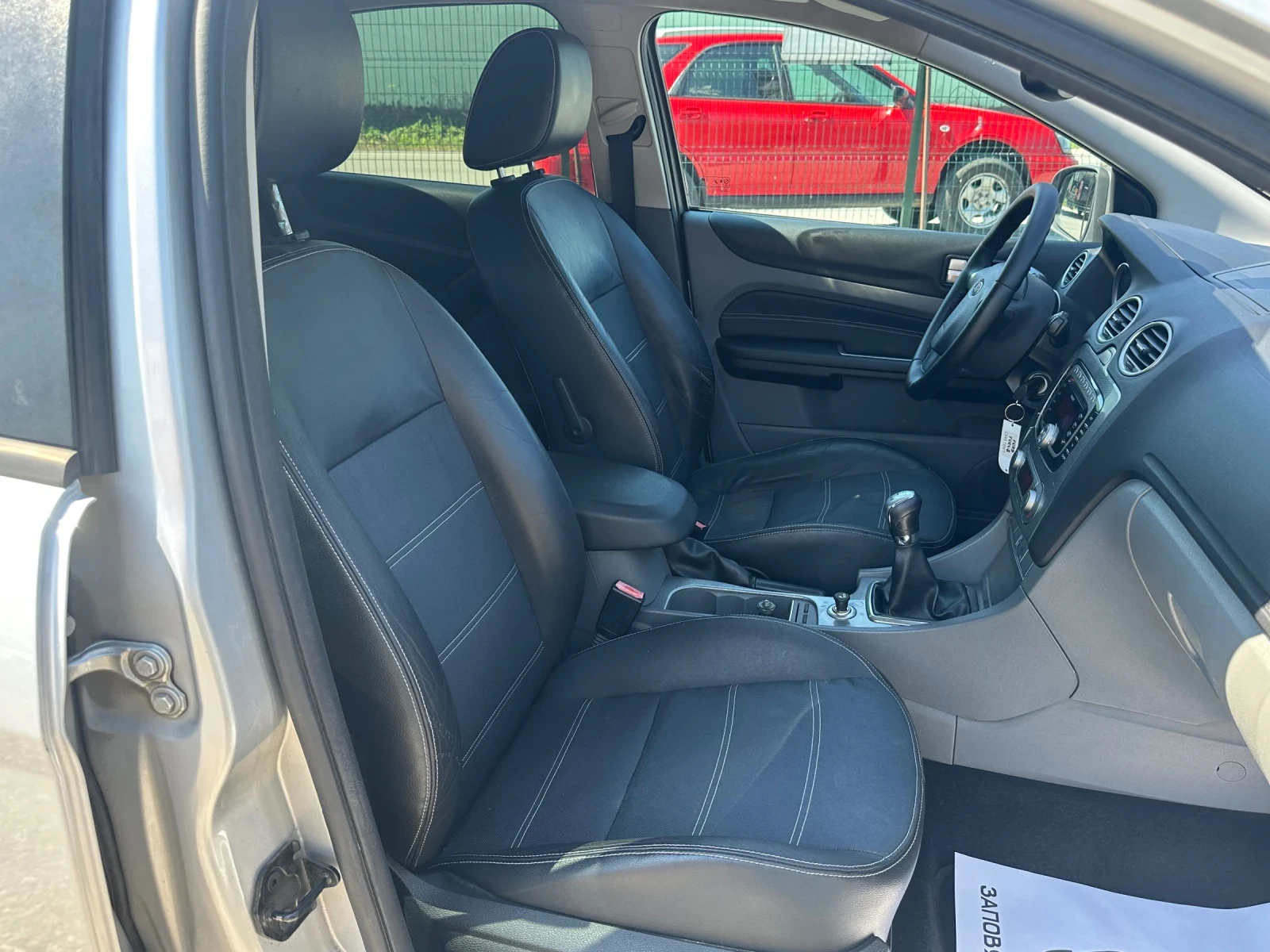 Ford Focus 1.6TI-VCT-TITANIUM-XENON-ГАЗ-БЕНЗИН, снимка 15 - Автомобили и джипове - 55215844