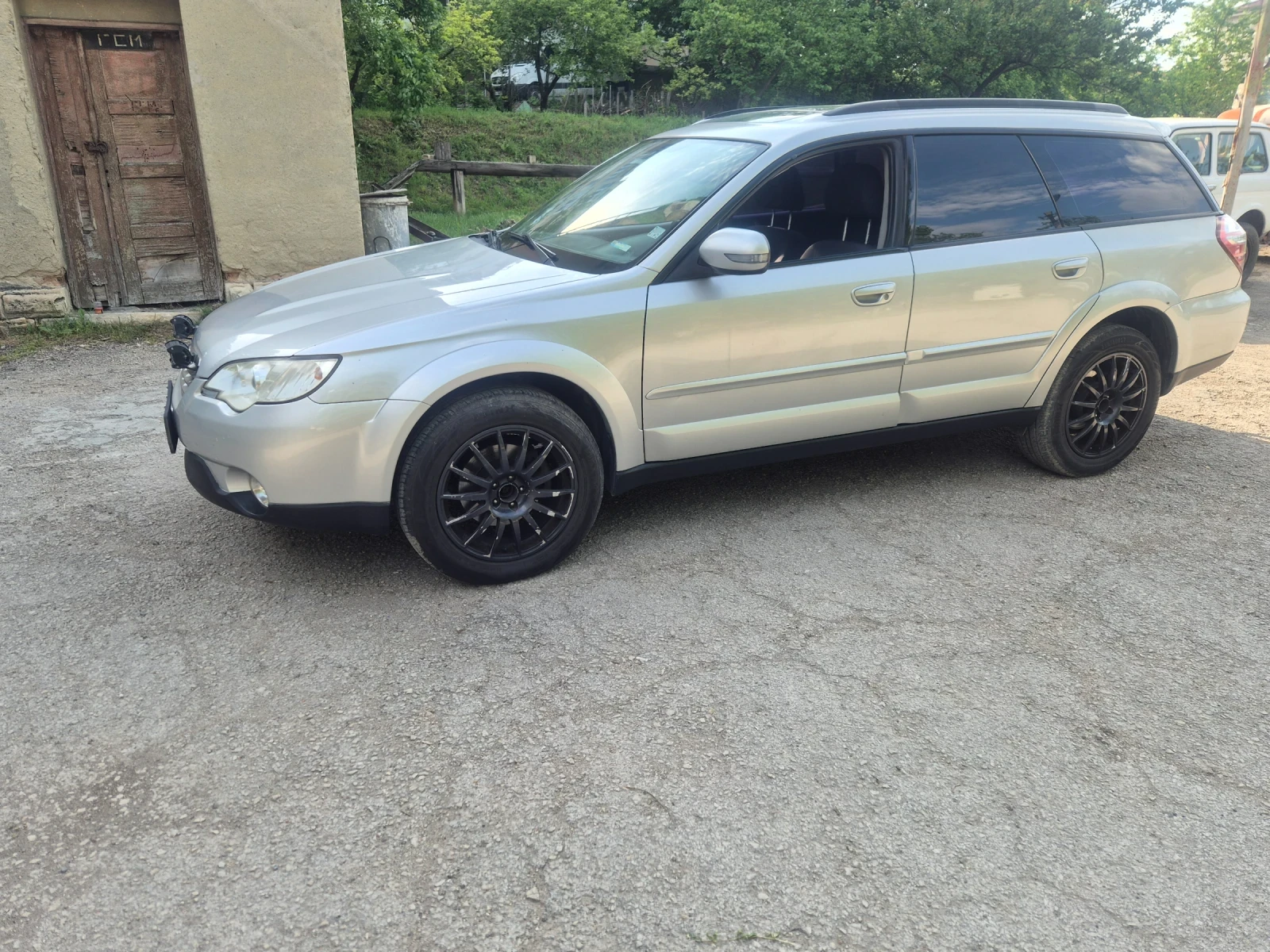 Subaru Outback, снимка 13 - Автомобили и джипове - 55264491