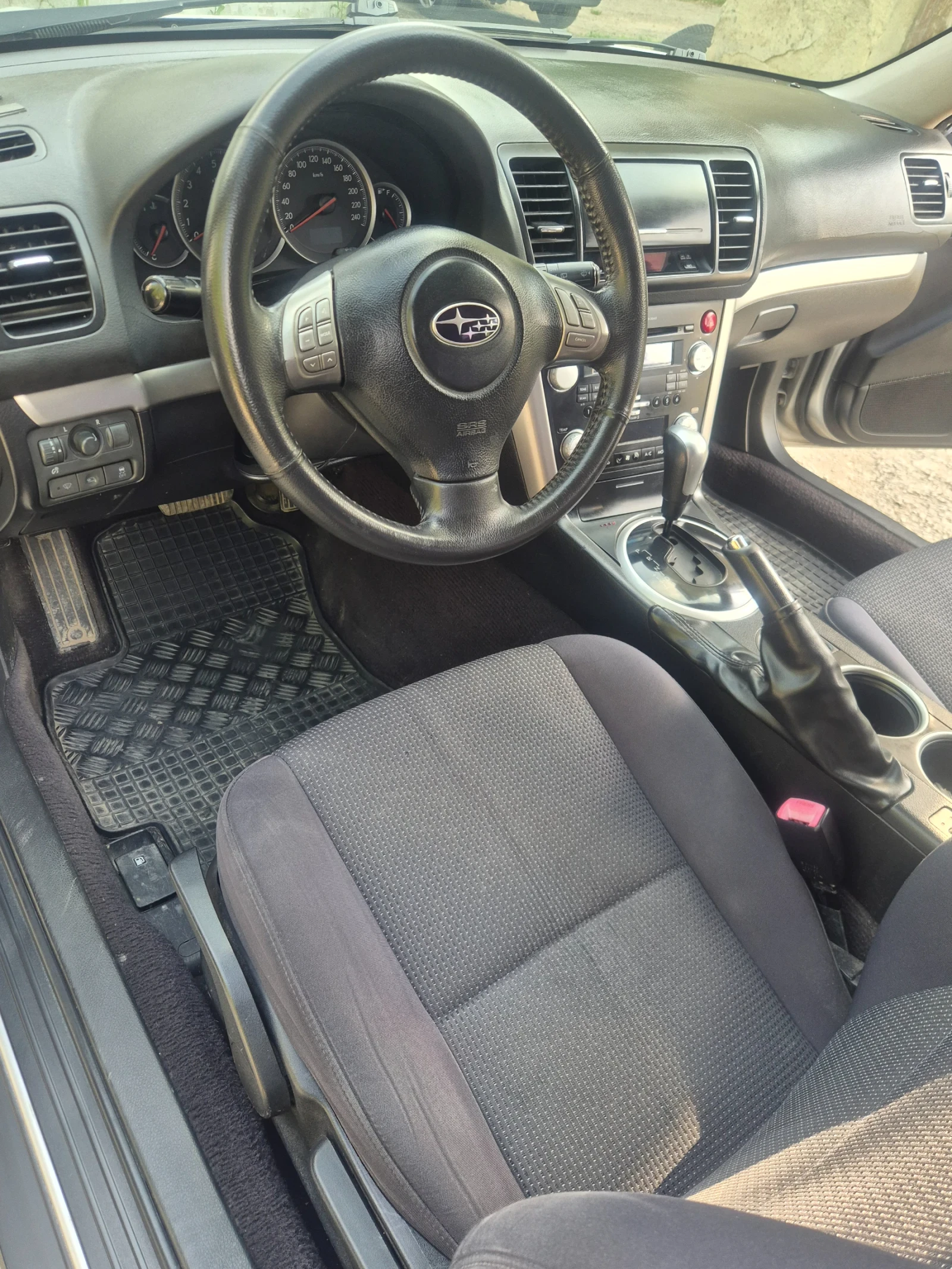 Subaru Outback, снимка 9 - Автомобили и джипове - 55264491
