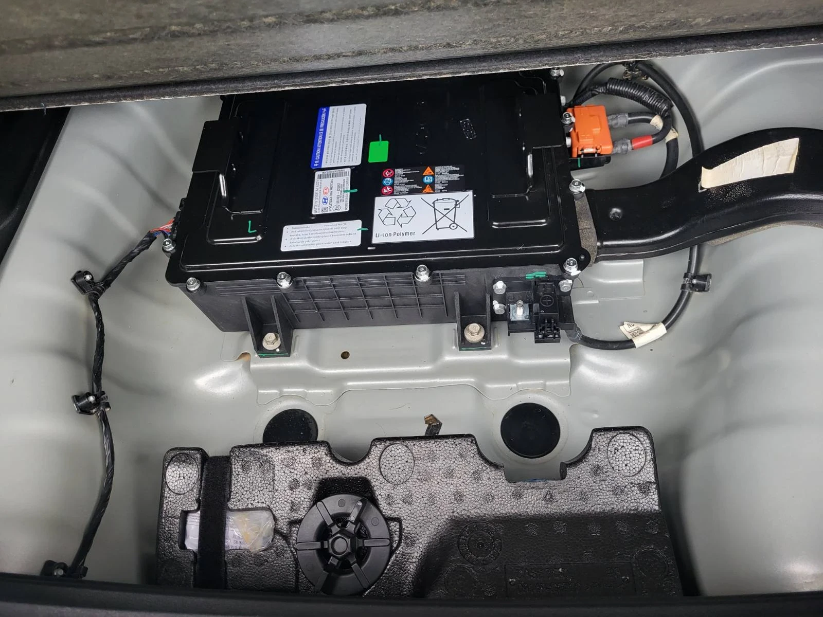 Hyundai Bayon 1.0 turbo hybrid, снимка 9 - Автомобили и джипове - 55354837