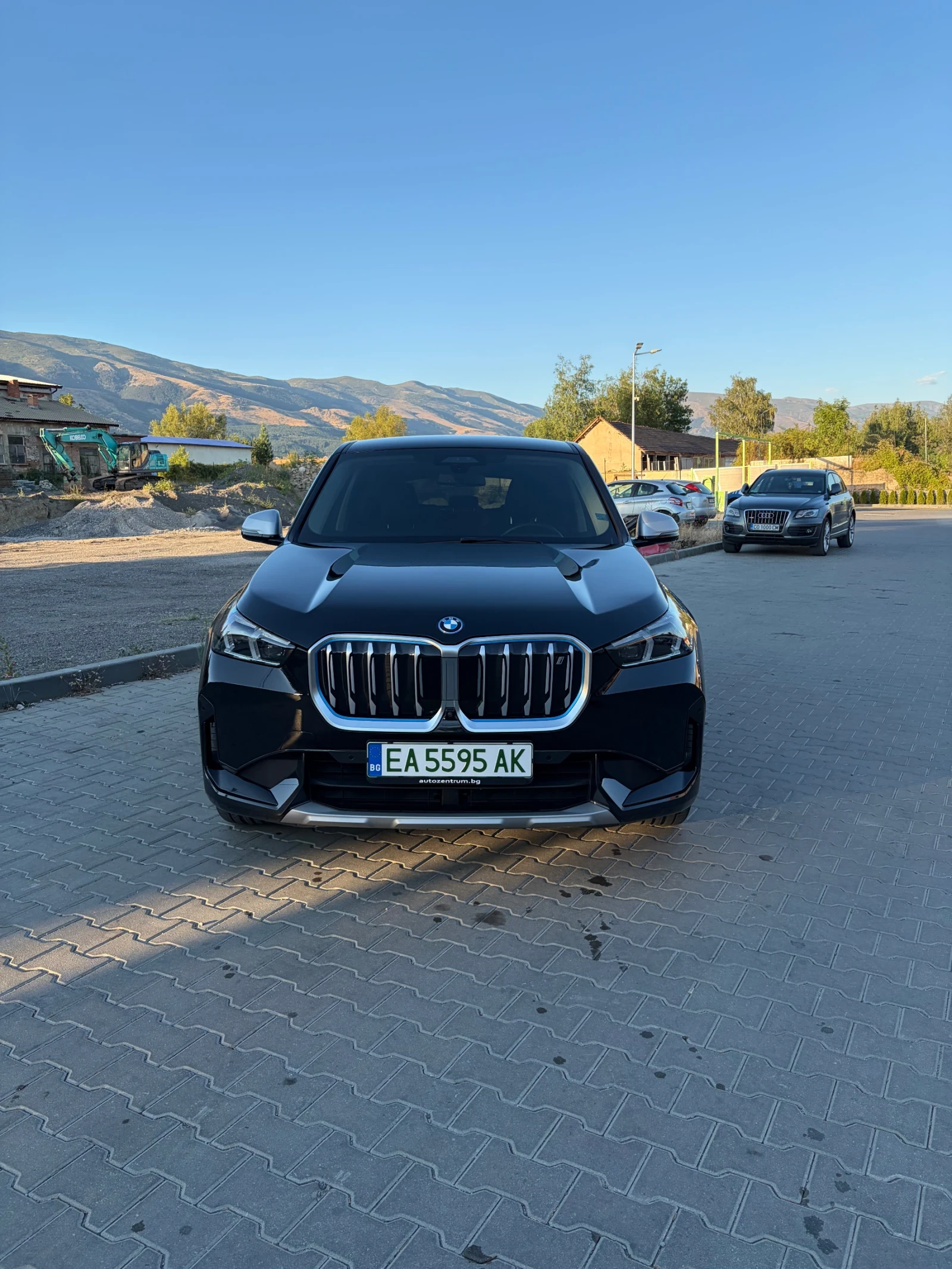 BMW iX1 electric, снимка 5 - Автомобили и джипове - 55729018
