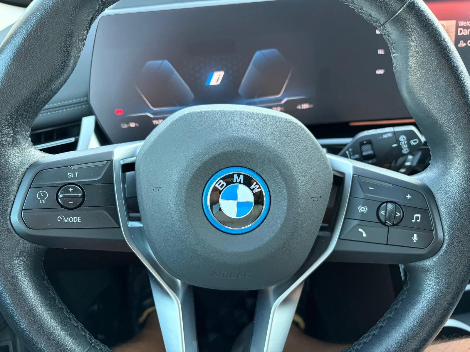BMW iX1 electric, снимка 16 - Автомобили и джипове - 55729018