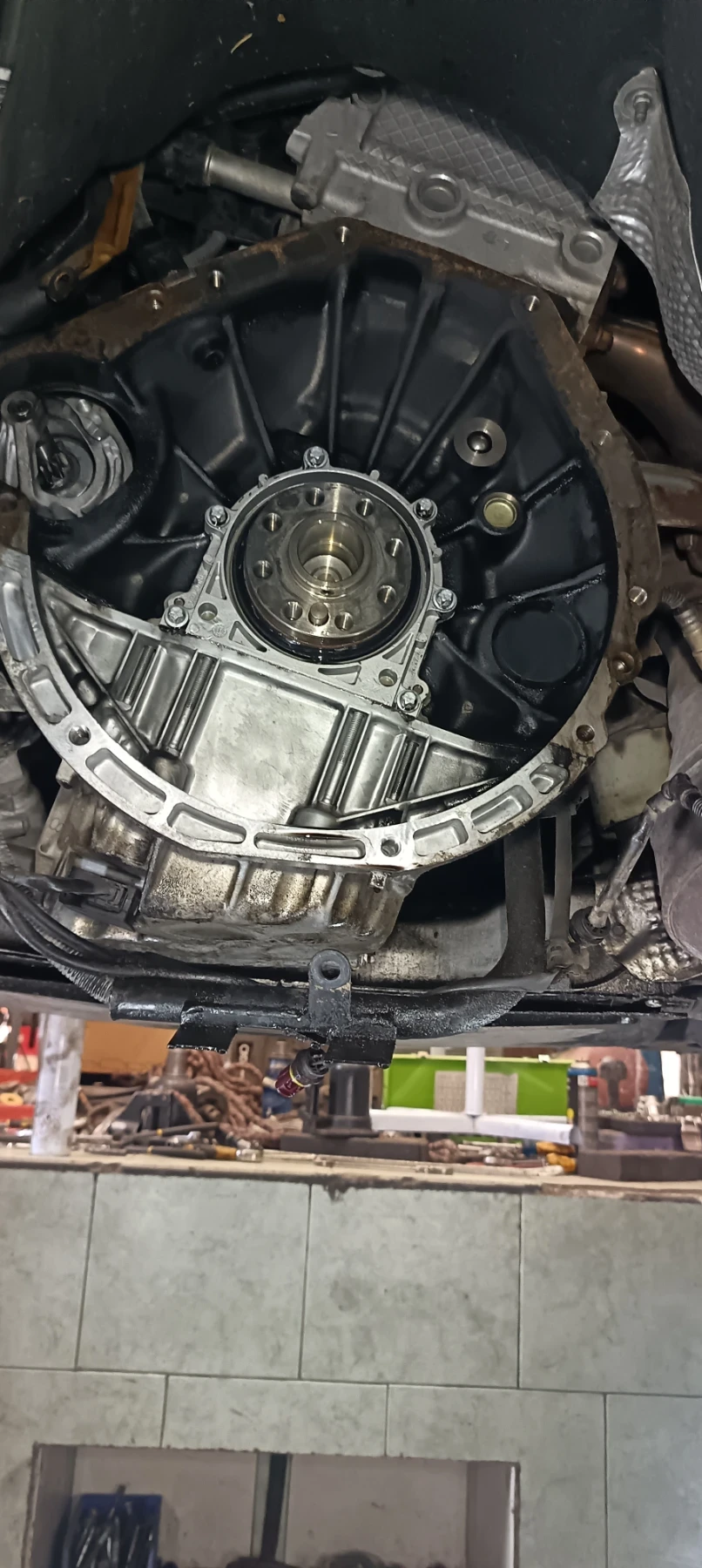 Mercedes-Benz C 180 Бензин /газ, снимка 13 - Автомобили и джипове - 56298737