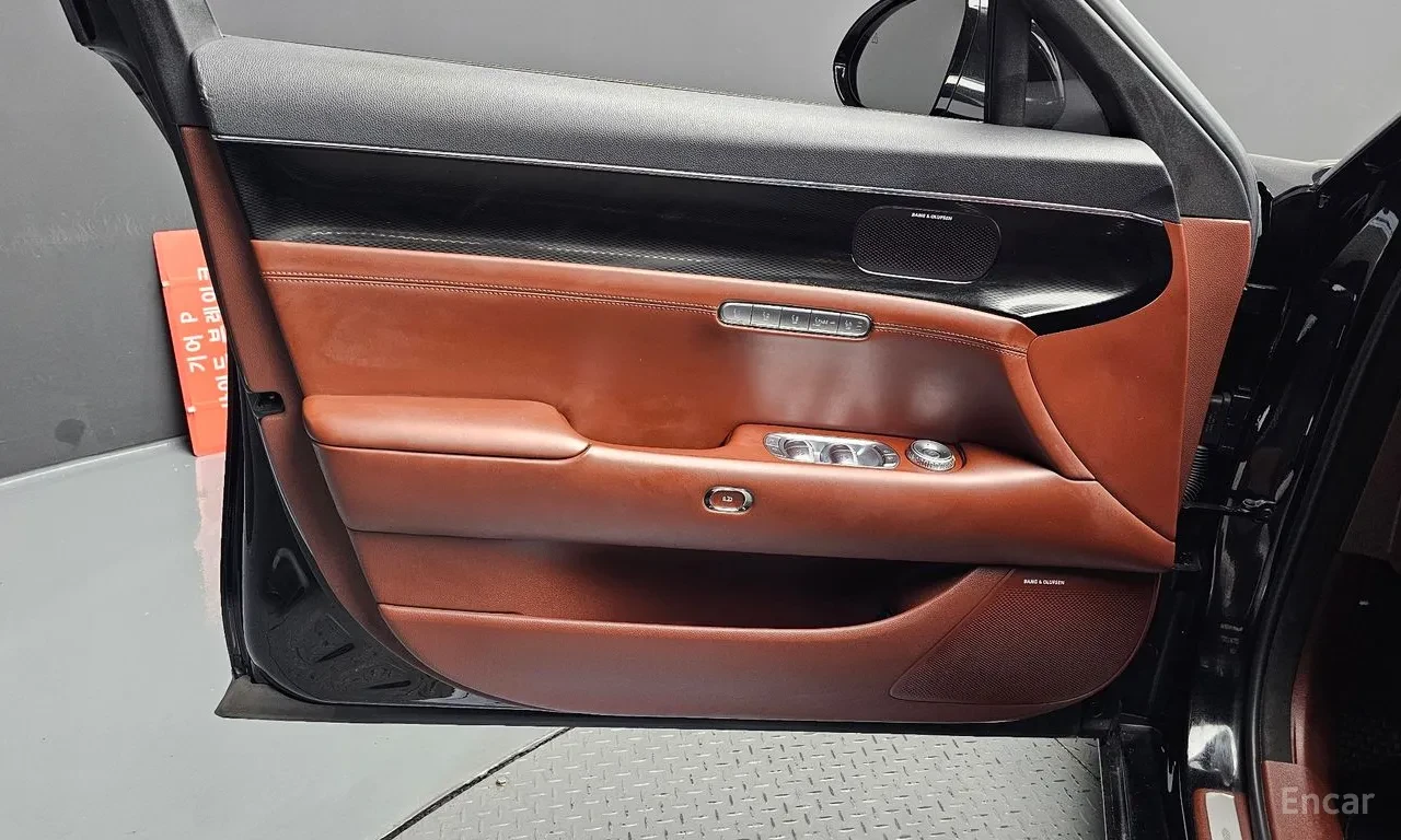 Genesis G90 AWD* ОБДУХ* ПАНО* 360, снимка 14 - Автомобили и джипове - 55905515