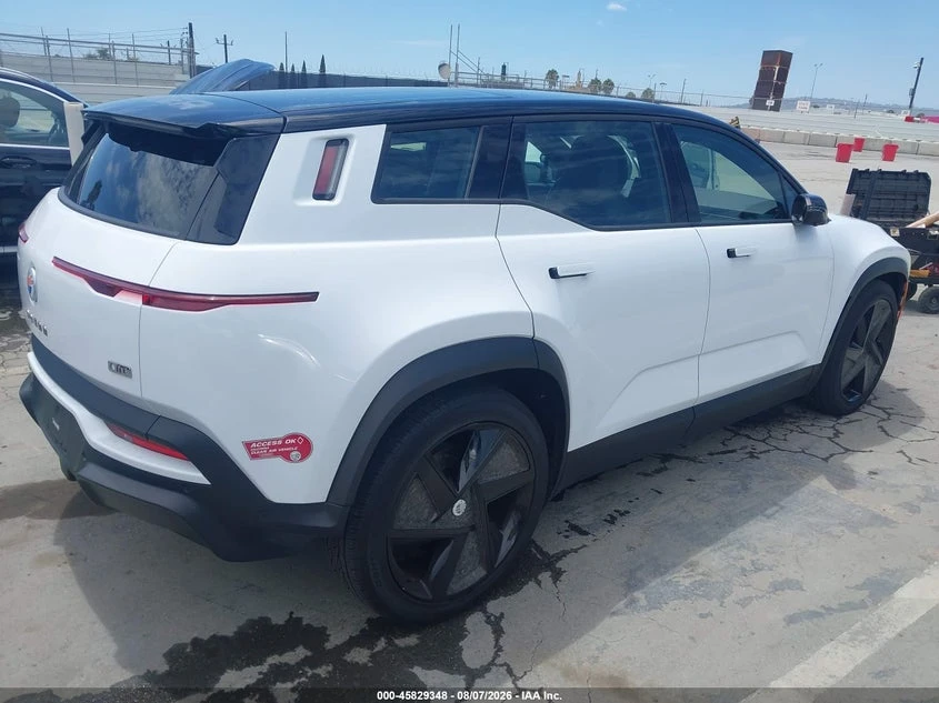 Fisker Ocean One AWD, снимка 4 - Автомобили и джипове - 55935337