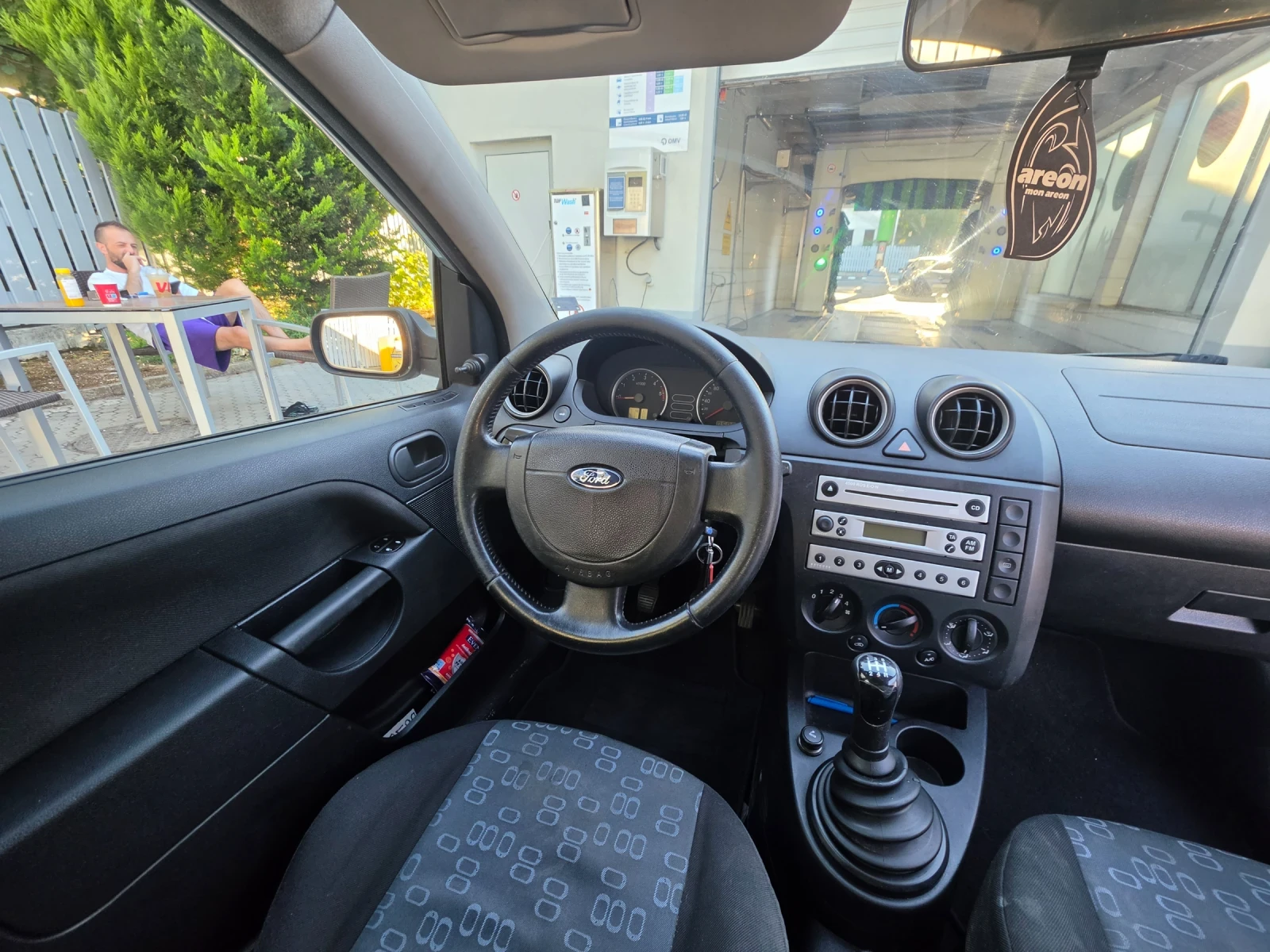 Ford Fiesta 1.4TDCI Климатик, снимка 12 - Автомобили и джипове - 55992487