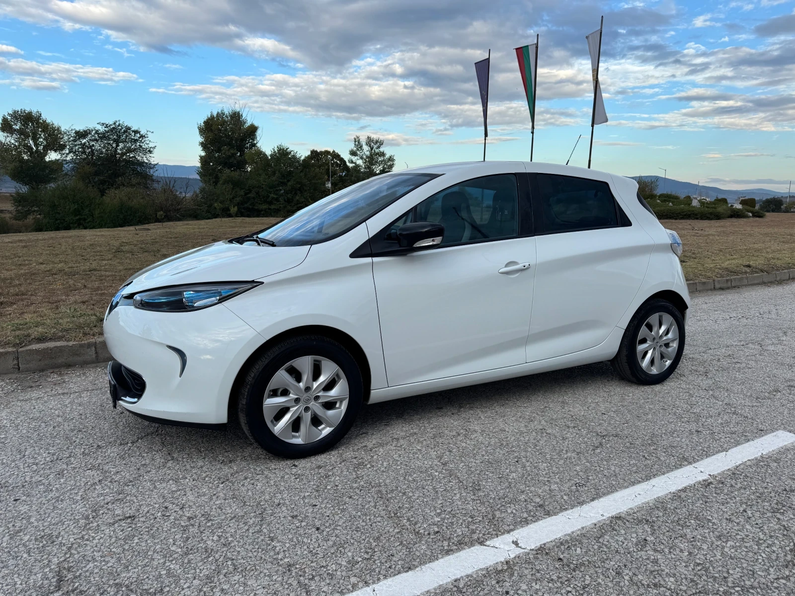 Renault Zoe Top Nova 25KW, снимка 2 - Автомобили и джипове - 56300528