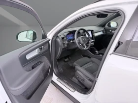 Volvo XC40 B4 = Ultra Dark = Гаранция, снимка 7