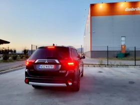 Mitsubishi Outlander Plug-in Xybrid EV, снимка 7